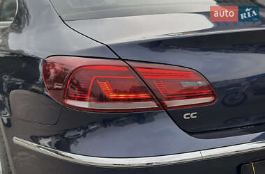 Купе Volkswagen CC / Passat CC 2012 в 
