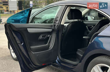 Купе Volkswagen CC / Passat CC 2012 в 