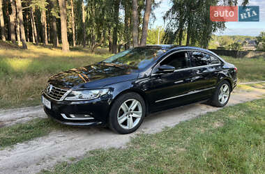 Купе Volkswagen CC / Passat CC 2014 в 