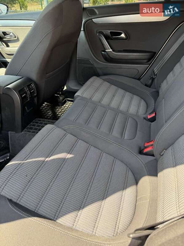 Купе Volkswagen CC / Passat CC 2010 в Одесі