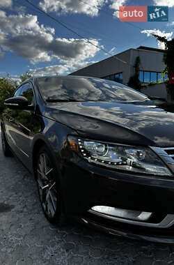 Купе Volkswagen CC / Passat CC 2012 в 