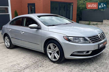 Купе Volkswagen CC / Passat CC 2015 в Івано-Франківську