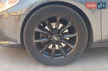 Купе Volkswagen CC / Passat CC 2011 в 
