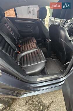 Купе Volkswagen CC / Passat CC 2012 в 