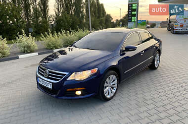 Купе Volkswagen CC / Passat CC 2010 в 
