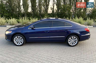 Купе Volkswagen CC / Passat CC 2010 в 