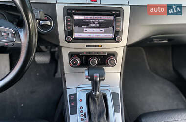 Купе Volkswagen CC / Passat CC 2010 в 