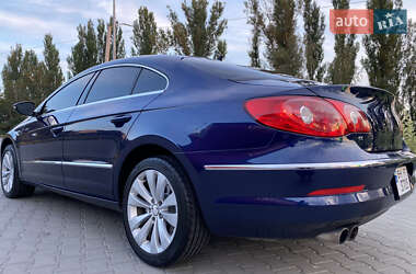 Купе Volkswagen CC / Passat CC 2010 в 