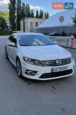 Купе Volkswagen CC / Passat CC 2012 в Києві