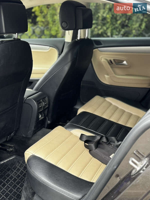 Купе Volkswagen CC / Passat CC 2012 в Лубнах