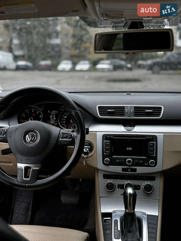 Купе Volkswagen CC / Passat CC 2012 в Лубнах