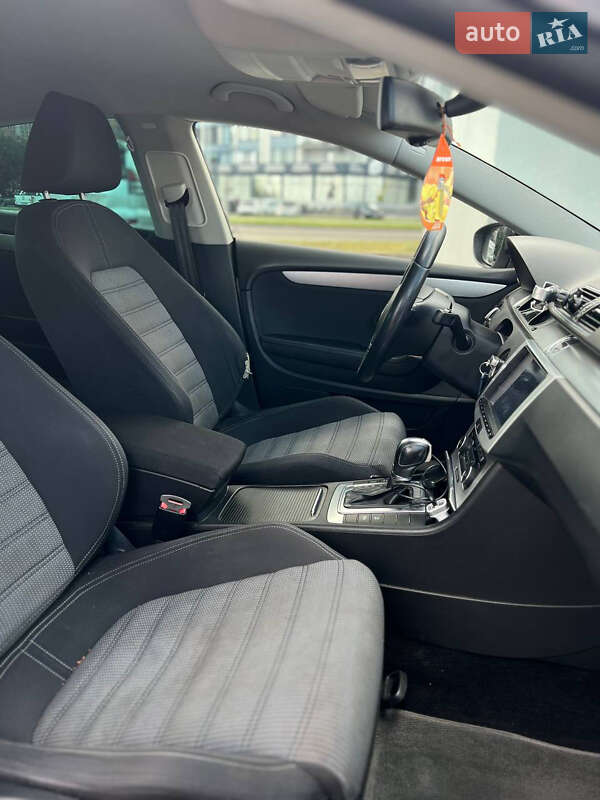 Купе Volkswagen CC / Passat CC 2011 в Черкассах