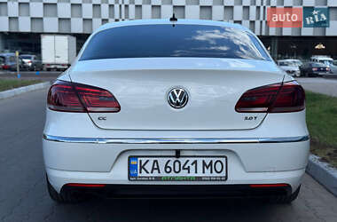 Купе Volkswagen CC / Passat CC 2014 в 