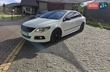 Купе Volkswagen CC / Passat CC 2011 в 