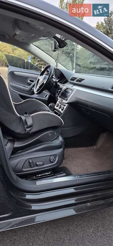 Купе Volkswagen CC / Passat CC 2016 в Николаеве