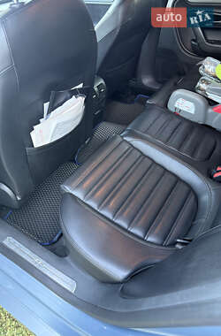 Купе Volkswagen CC / Passat CC 2012 в 