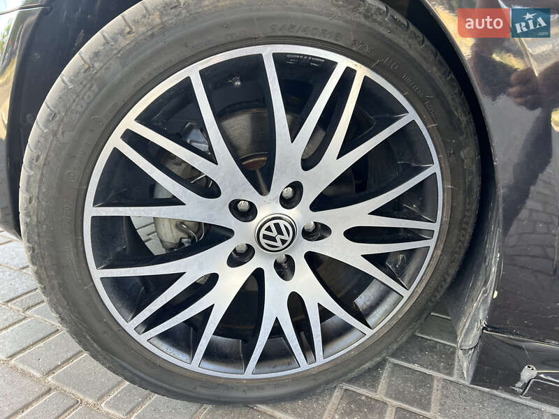 Купе Volkswagen CC / Passat CC 2014 в Николаеве