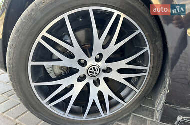Купе Volkswagen CC / Passat CC 2014 в 