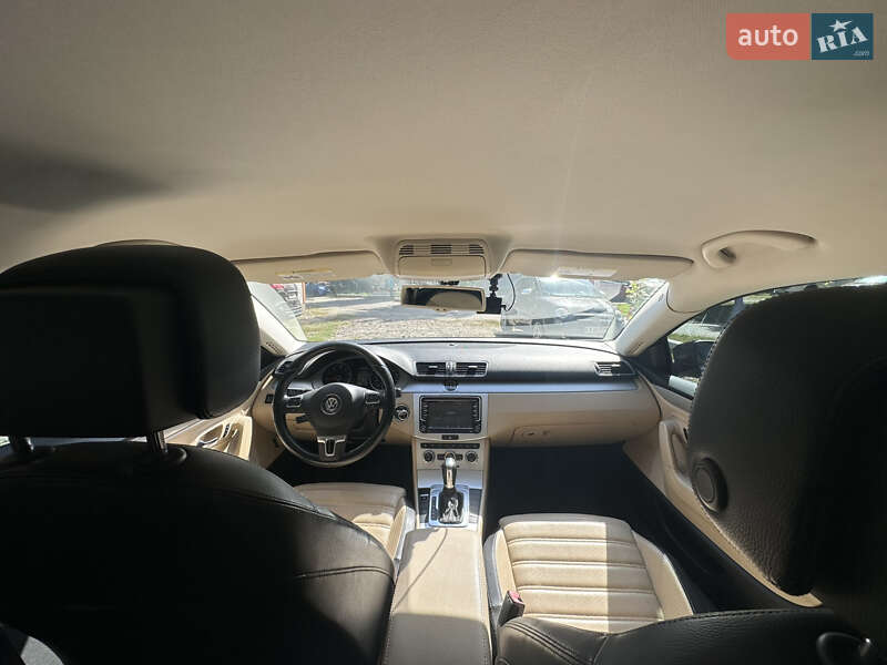 Купе Volkswagen CC / Passat CC 2012 в Києві фото 10 Купе Volkswagen CC / Passat CC 2012 в Києві
