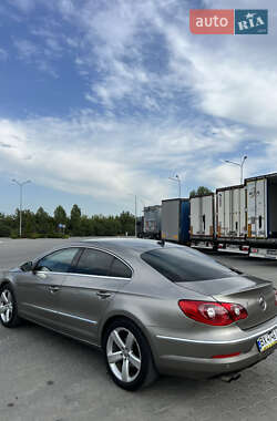 Купе Volkswagen CC / Passat CC 2009 в 
