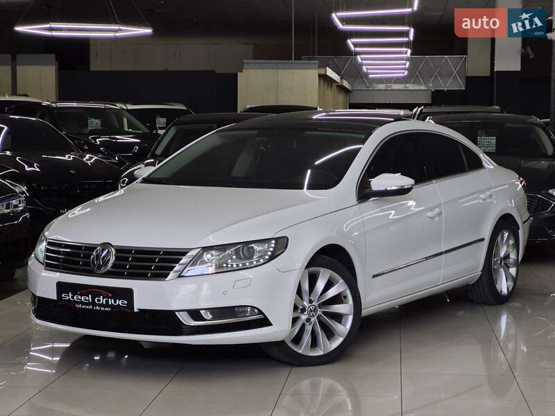 Купе Volkswagen CC / Passat CC 2012 в Николаеве