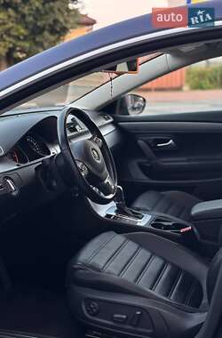 Купе Volkswagen CC / Passat CC 2014 в 