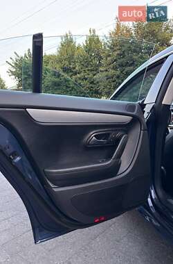 Купе Volkswagen CC / Passat CC 2014 в 
