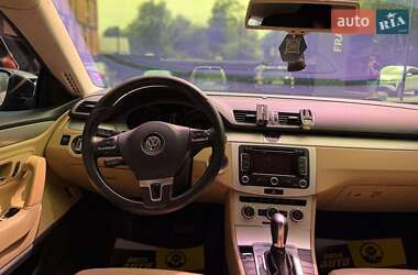 Купе Volkswagen CC / Passat CC 2013 в 