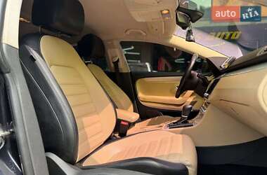 Купе Volkswagen CC / Passat CC 2013 в 