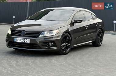Купе Volkswagen CC / Passat CC 2013 в 