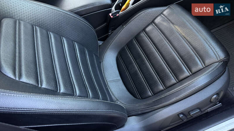 Купе Volkswagen CC / Passat CC 2012 в Боярке