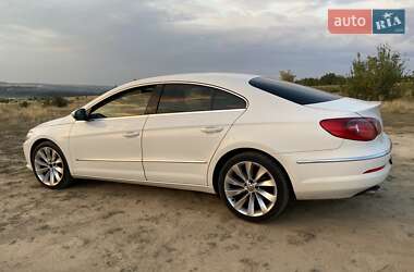 Купе Volkswagen CC / Passat CC 2009 в 