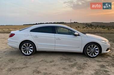 Купе Volkswagen CC / Passat CC 2009 в Бершади