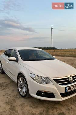 Купе Volkswagen CC / Passat CC 2009 в 