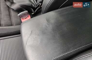 Купе Volkswagen CC / Passat CC 2011 в 
