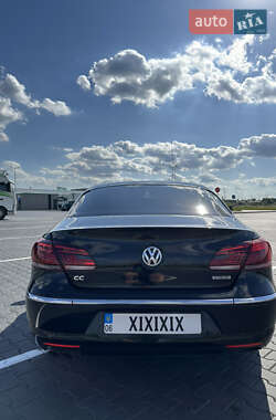 Купе Volkswagen CC / Passat CC 2012 в 