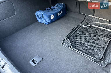 Купе Volkswagen CC / Passat CC 2012 в 