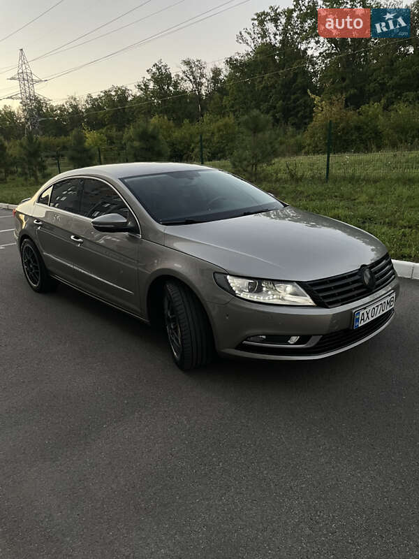 Купе Volkswagen CC / Passat CC 2012 в Харькове