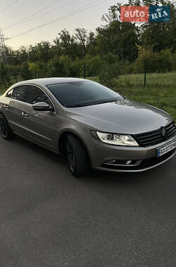 Купе Volkswagen CC / Passat CC 2012 в 