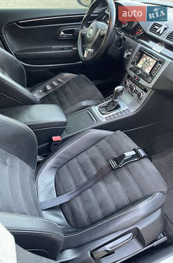 Купе Volkswagen CC / Passat CC 2012 в 