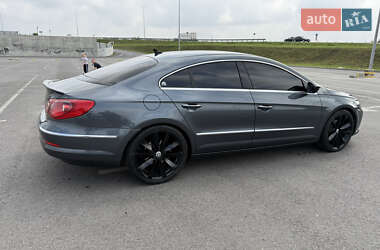 Купе Volkswagen CC / Passat CC 2011 в 