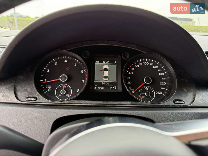 Купе Volkswagen CC / Passat CC 2011 в Львове