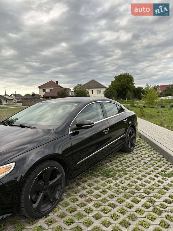 Купе Volkswagen CC / Passat CC 2009 в Коломые