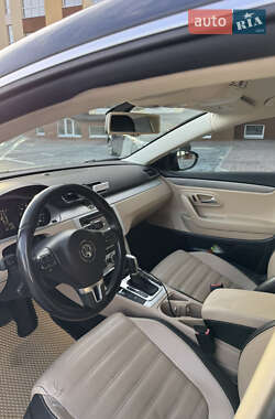 Купе Volkswagen CC / Passat CC 2014 в 