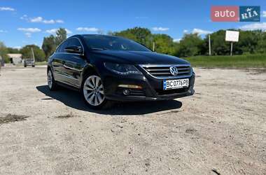 Купе Volkswagen CC / Passat CC 2011 в 