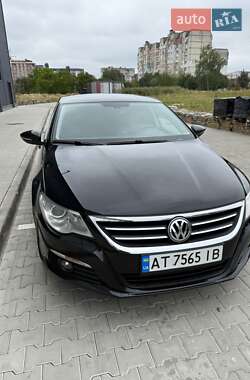 Купе Volkswagen CC / Passat CC 2008 в Калуші