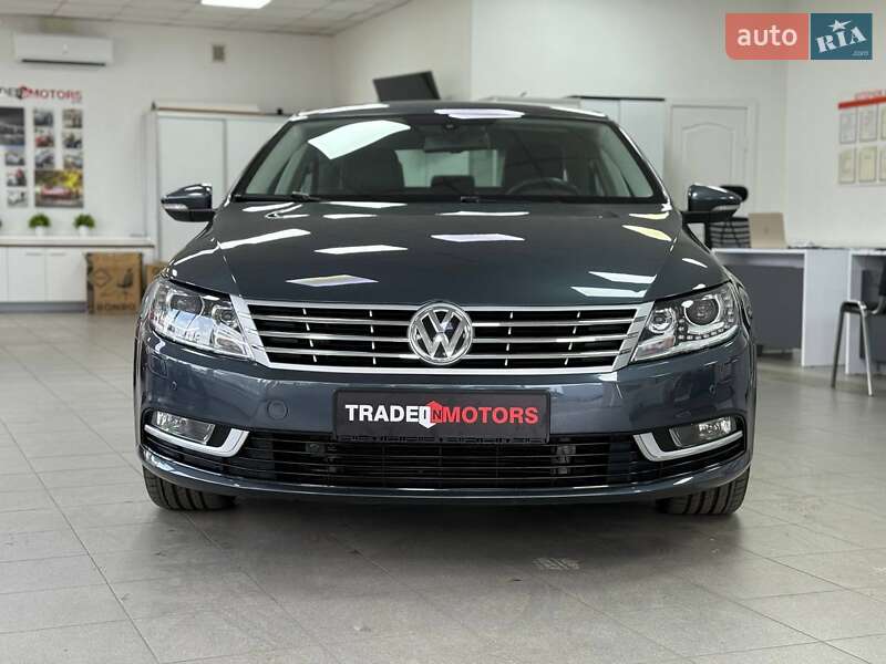Купе Volkswagen CC / Passat CC 2014 в Киеве