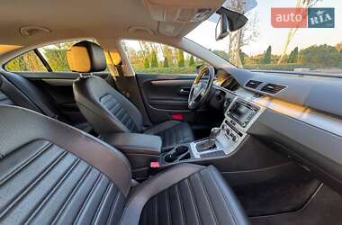 Купе Volkswagen CC / Passat CC 2013 в 
