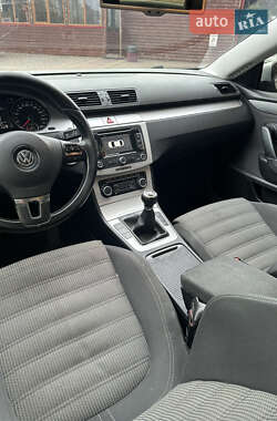 Купе Volkswagen CC / Passat CC 2008 в 