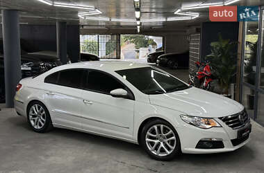 Купе Volkswagen CC / Passat CC 2011 в Одессе